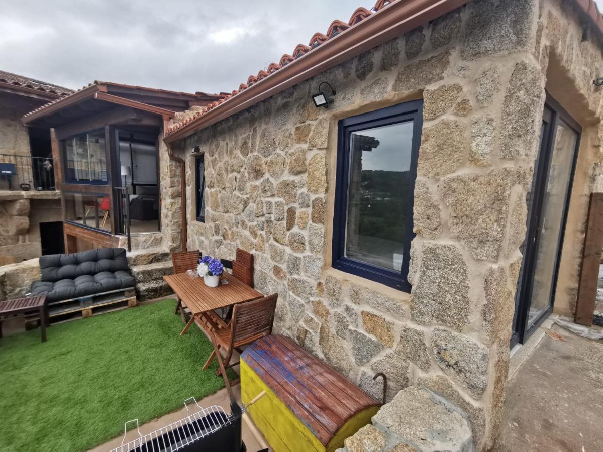 O Recuncho De Tibias Villa Pereiro de Aguiar ภายนอก รูปภาพ
